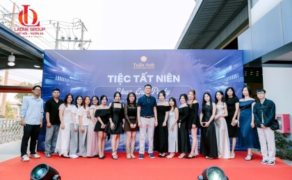 to-chuc-tiec-tat-nien-cong-ty-tai-binh-duong-chuyen-nghiep